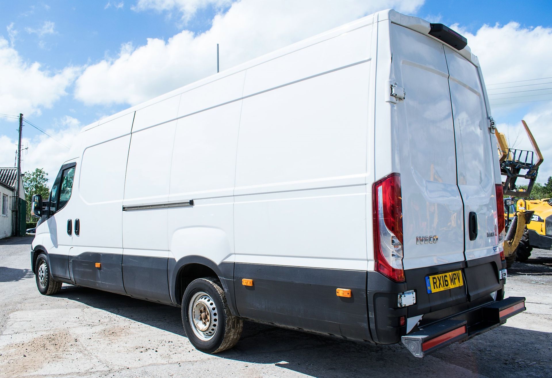 IVECO DAILY 35 S17 XLWB refrigerated diesel panel van Registration Number: RX16MPV Date of first - Image 3 of 13