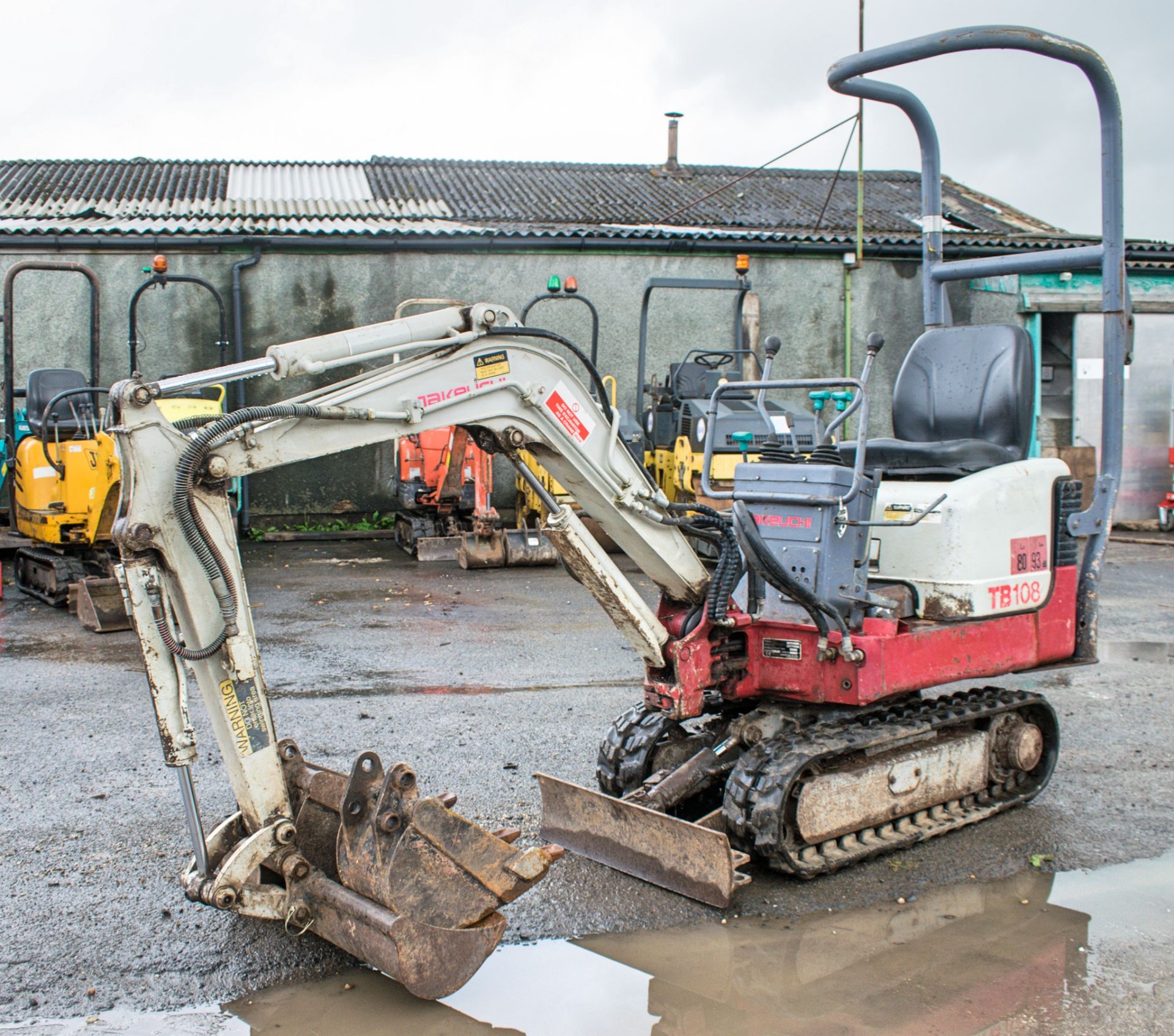 Takeuchi TB108 0.8 tonne rubber tracked micro excavator Year: 2003 S/N: 10810661 Recorded Hours: