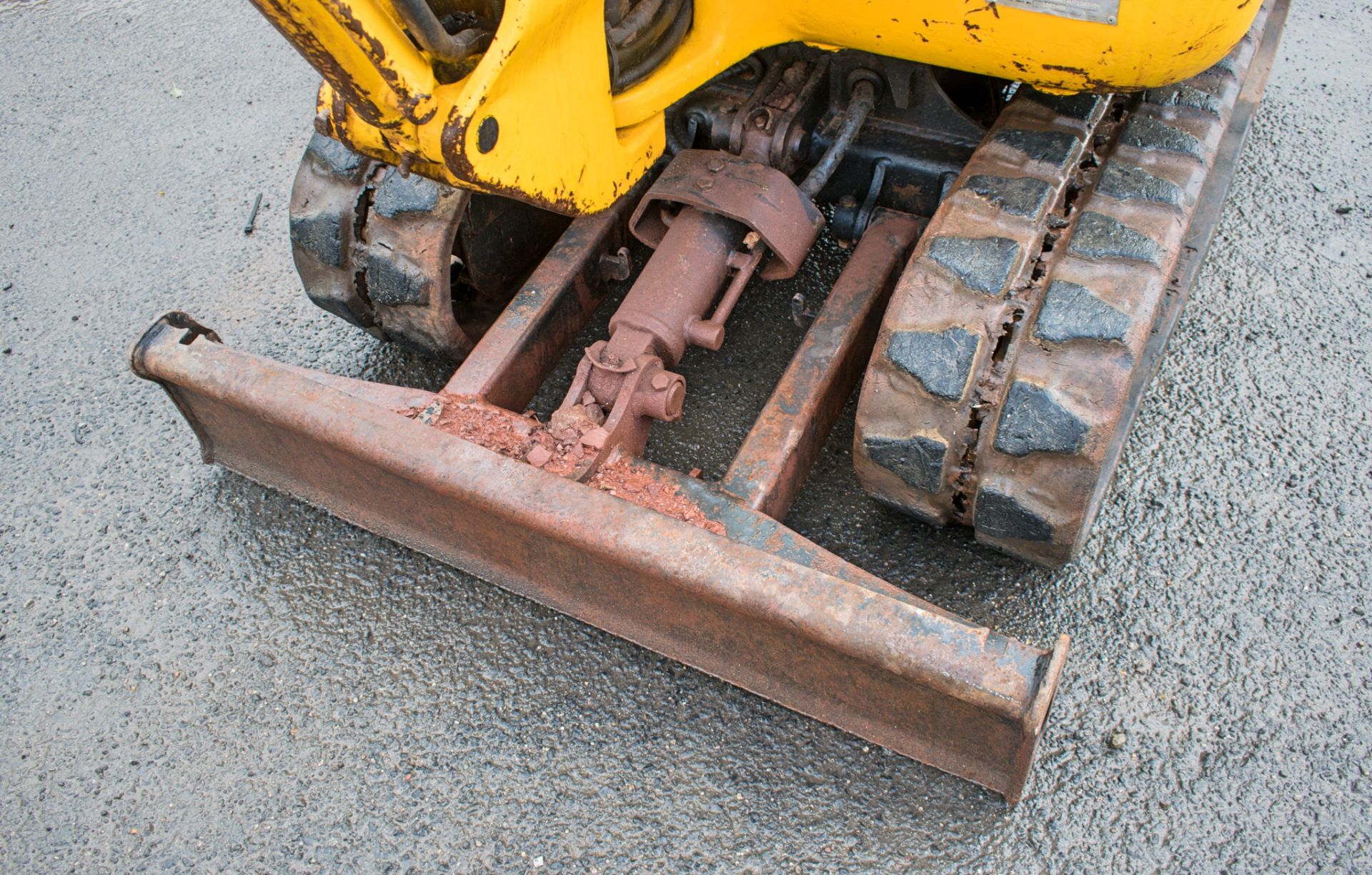 JCB 8014 1.5 tonne rubber tracked excavator Year: 2007 S/N: 1283459 Recorded Hours: 1769 blade & 3 - Image 10 of 12