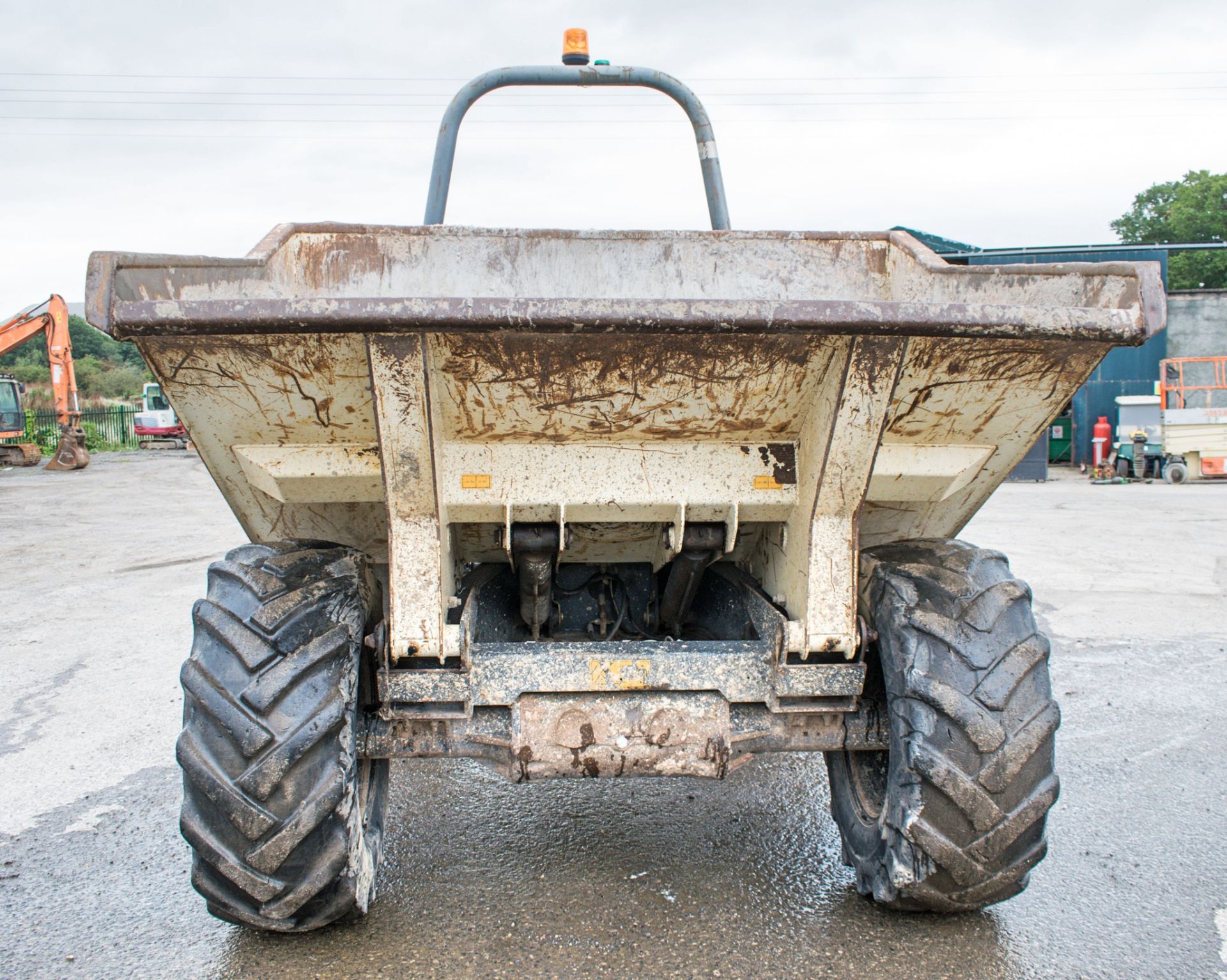 Benford Terex 6 tonne straight skip dumper Year: 2006 S/N: E601FJ103 Recorded Hours: Not - Image 5 of 15