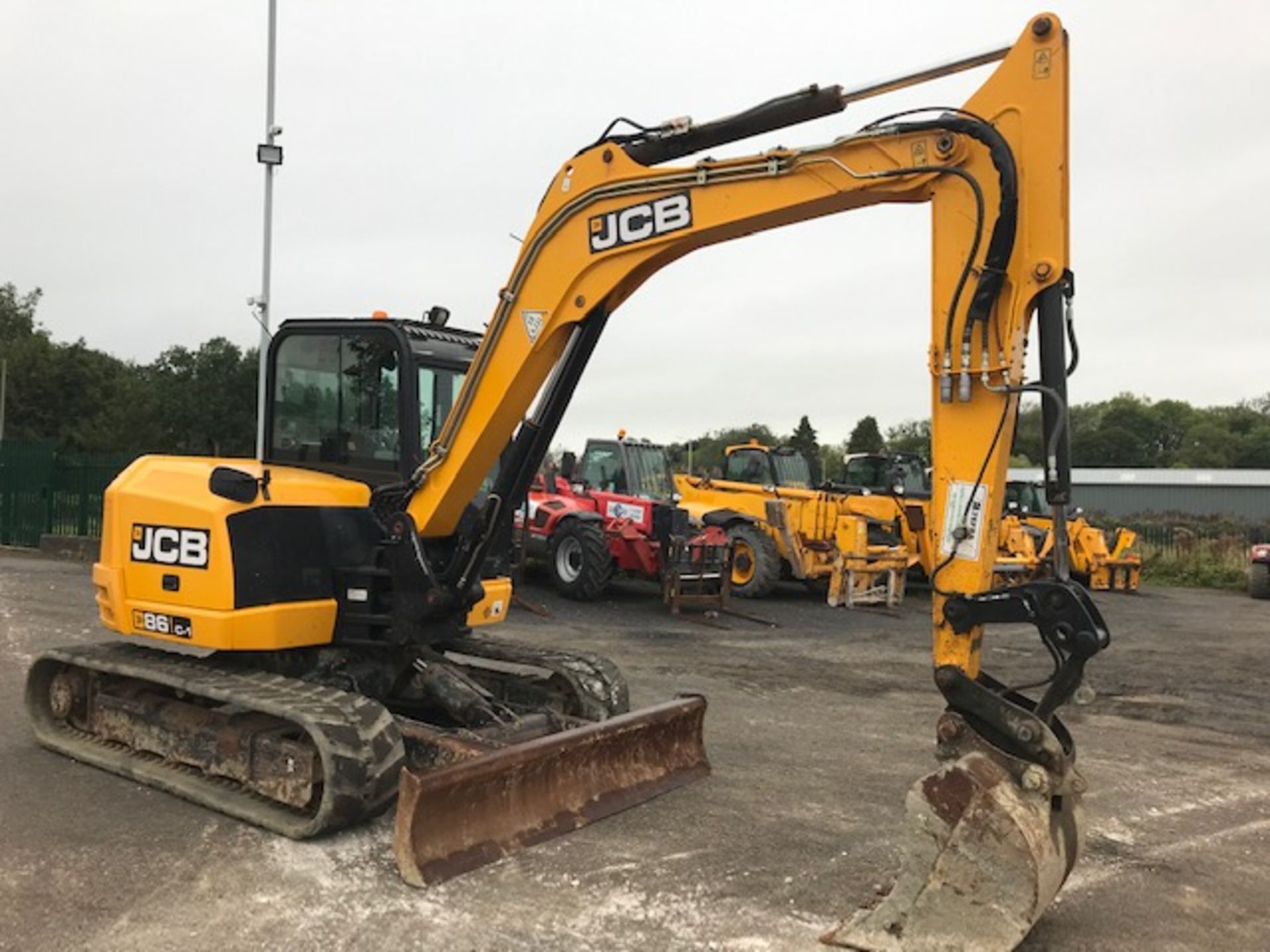 JCB 86C-1 9 tonne rubber tracked midi excavator  Year: 2014 S/N: 02249525 Recorded Hours: 5343 - Image 3 of 22