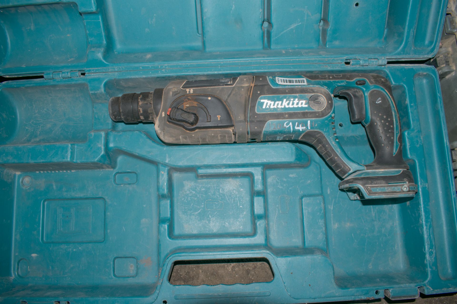 Makita BHR241 cordless SDS rotary hammer drill c/w carry case ** No battery or charger **