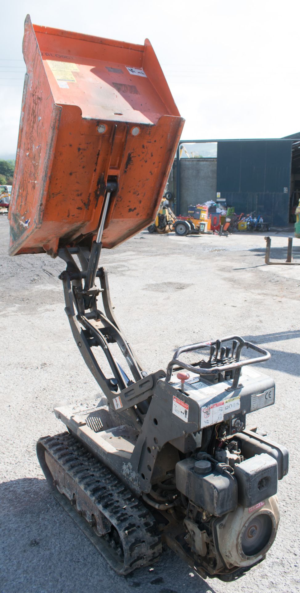 CORMIDI C6.50 TWHTD diesel driven walk behind high tip rubber tracked dumper Year: 2007 S/N: - Image 2 of 4