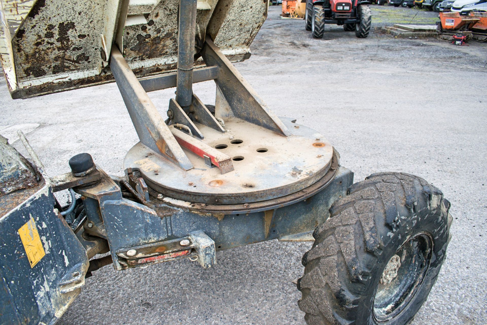 Benford Terex 3 tonne swivel skip dumper Year: 2006 S/N: E604FS116 Recorded Hours: 2146 D1243 - Image 12 of 15