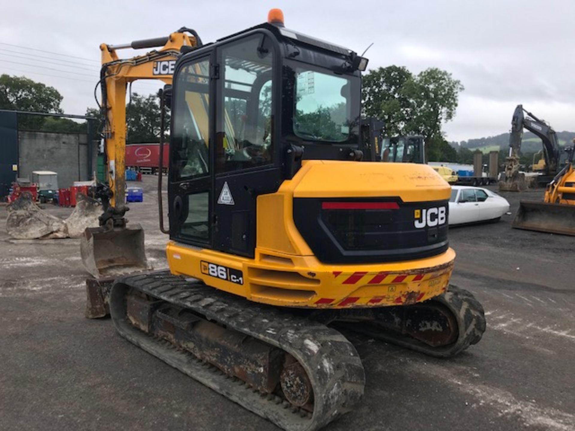 JCB 86C-1 9 tonne rubber tracked midi excavator  Year: 2014 S/N: 02249525 Recorded Hours: 5343 - Image 2 of 22