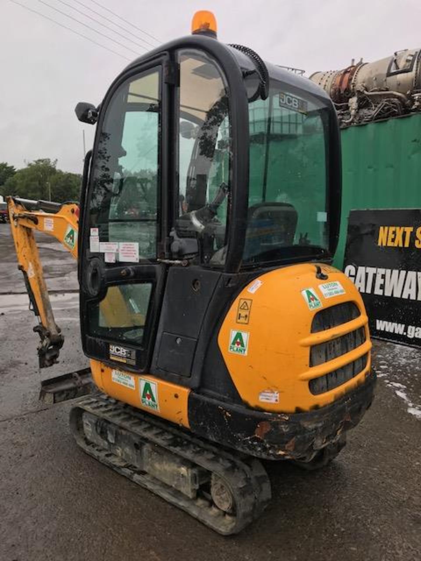 JCB 8016 1.5 tonne rubber tracked mini excavator  Year: 2013 S/N: 2071351 Recorded Hours: 1480 c/w - Image 2 of 18