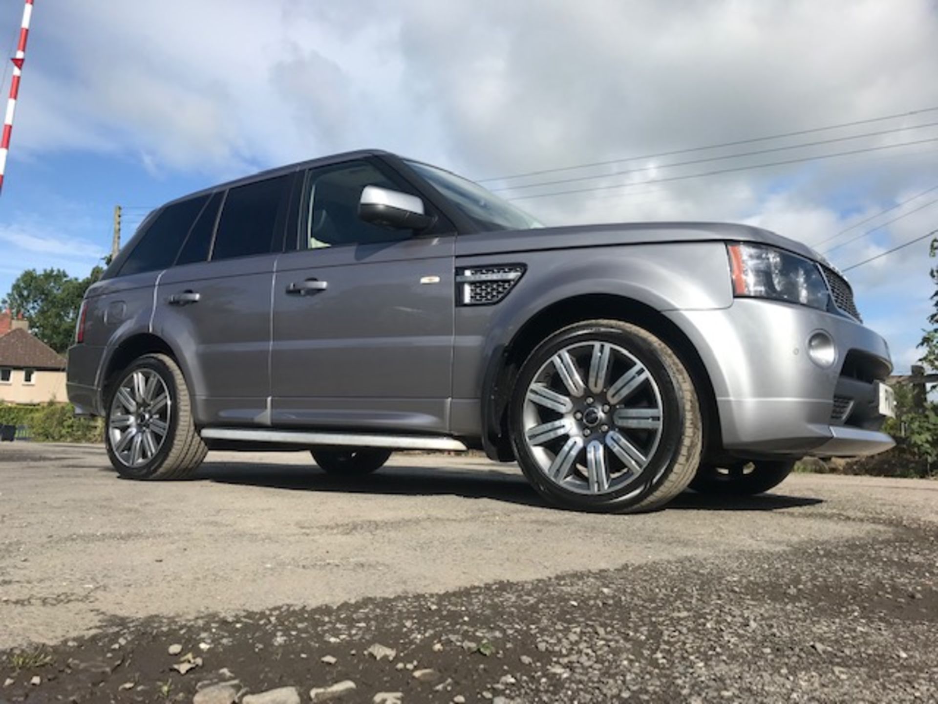 LAND ROVER RANGE ROVER SPORT 5.0 V8 Supercharged Autobiography petrol sport utility vehicle  Reg No: - Image 2 of 27