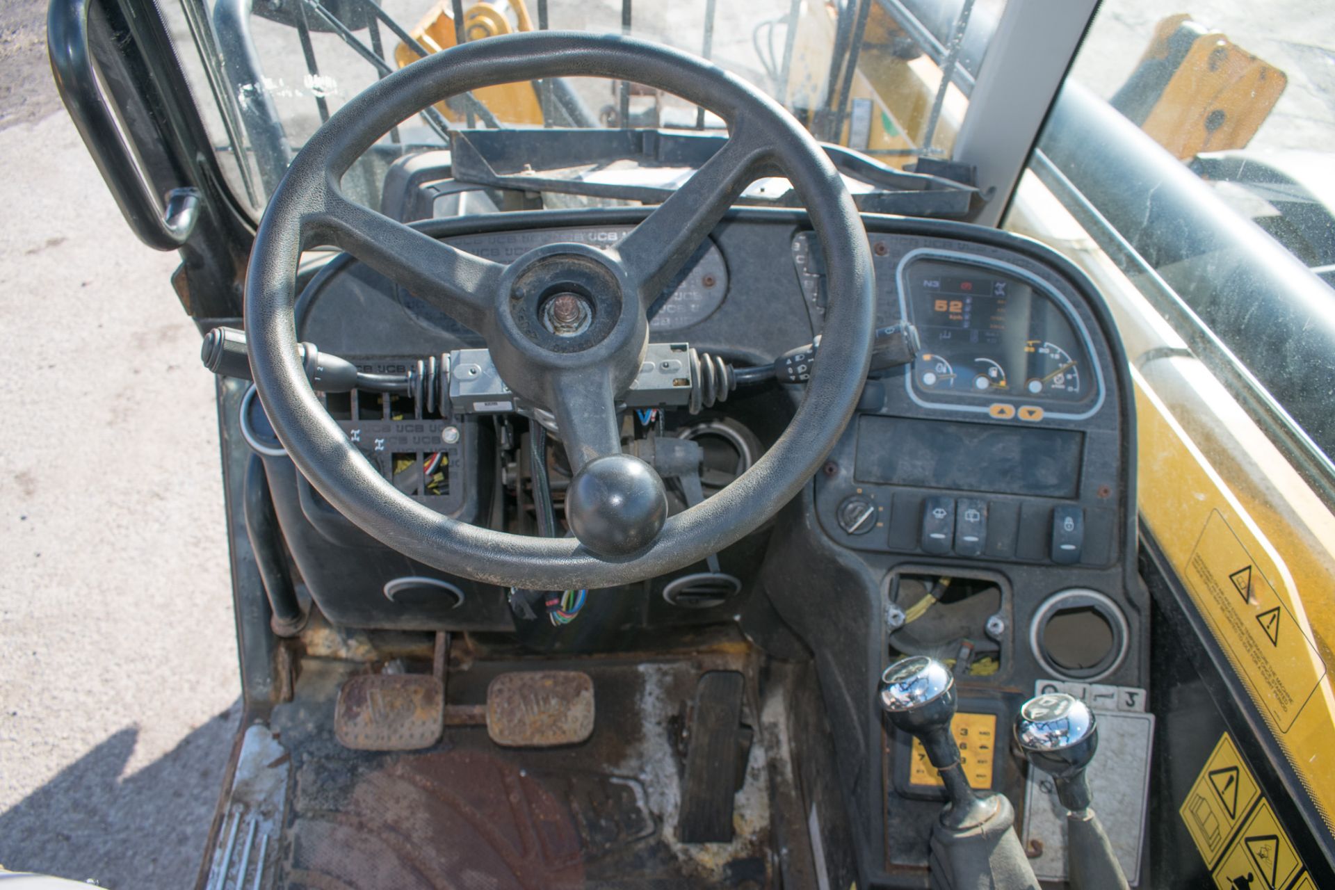 JCB 535-125 12.5 metre telescopic handler Year: 2013 S/N: 2178491 Recorded hours: 1846 A603420 ** - Image 13 of 13