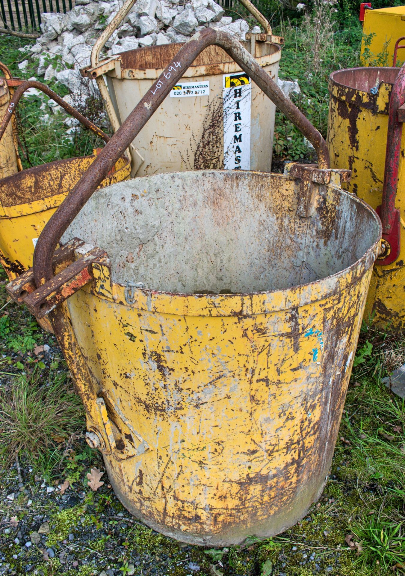 500 litre steel tipping bin