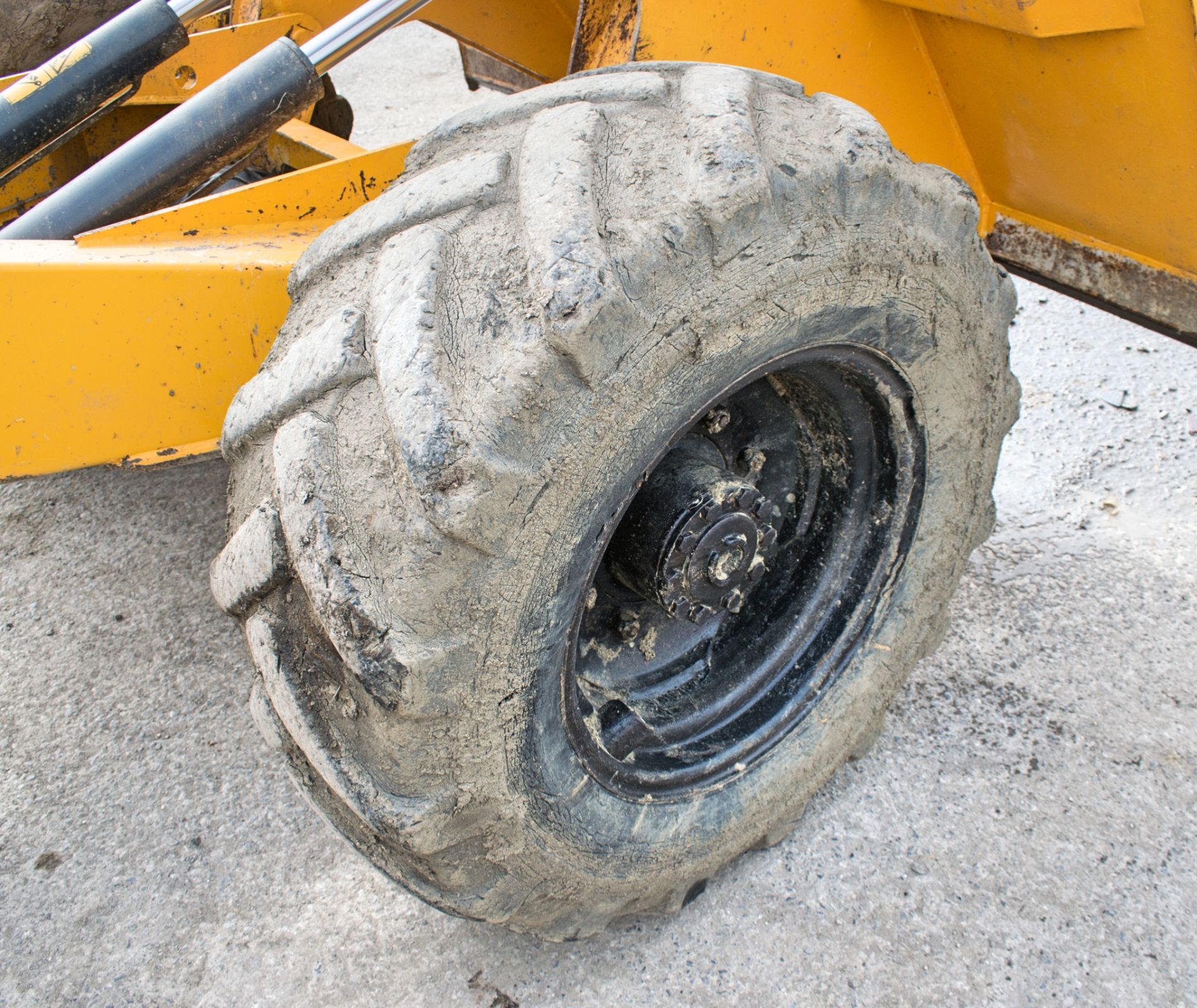 Benford Terex 6 tonne straight skip dumper  Year: 2004 S/N: ET197 Recorded Hours: 3909 - Image 11 of 15