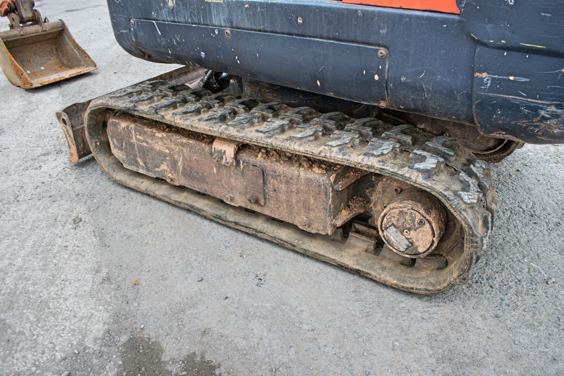 Kubota KX36-2 1.5 tonne rubber tracked excavator Year: 2003 S/N: 7058558 Recorded Hours: 3929 - Image 7 of 12