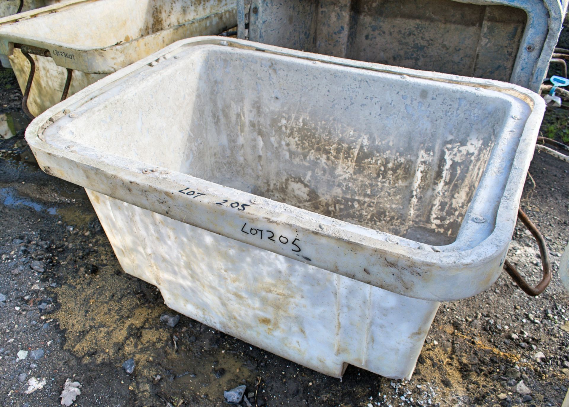 Plastic mortar tub