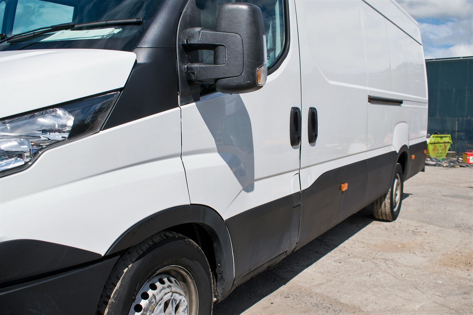 IVECO DAILY 35 S17 XLWB refrigerated diesel panel van Registration Number: RX16MPV Date of first - Image 7 of 13