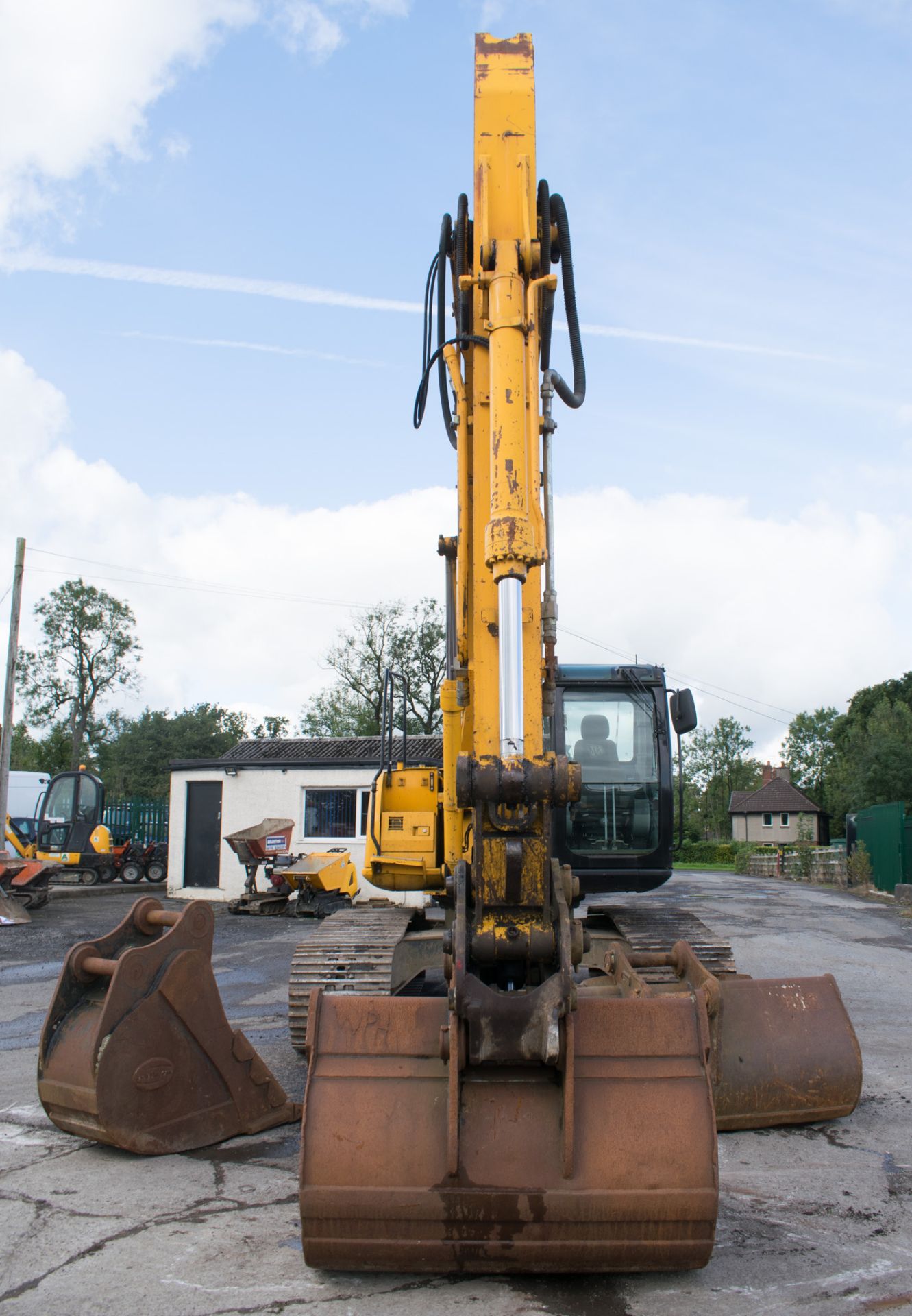 JCB JS220 LC 22 tonne steel tracked excavator Year: 2008 S/N: 81611097 Recorded hours: 7160 Complete - Image 11 of 18