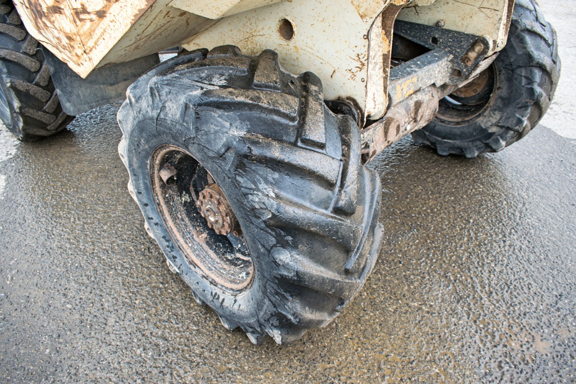 Benford Terex 6 tonne straight skip dumper Year: 2006 S/N: E601FJ103 Recorded Hours: Not - Image 9 of 15