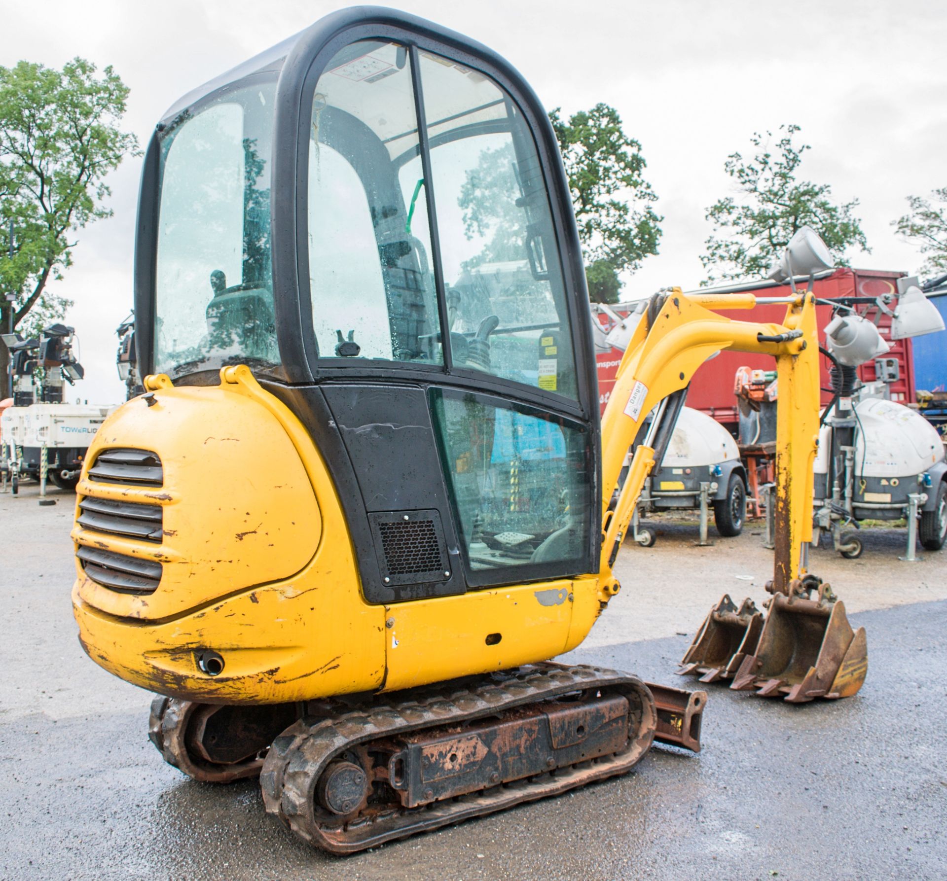 JCB 8014 1.5 tonne rubber tracked excavator Year: 2007 S/N: 1283459 Recorded Hours: 1769 blade & 3 - Image 4 of 12