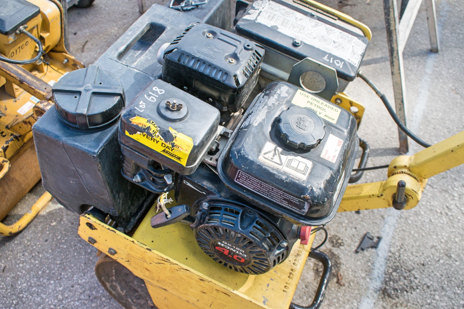 BOMAG BW55 petrol driven pedestrian roller Year: 2002 S/N: 26935 - Image 2 of 2