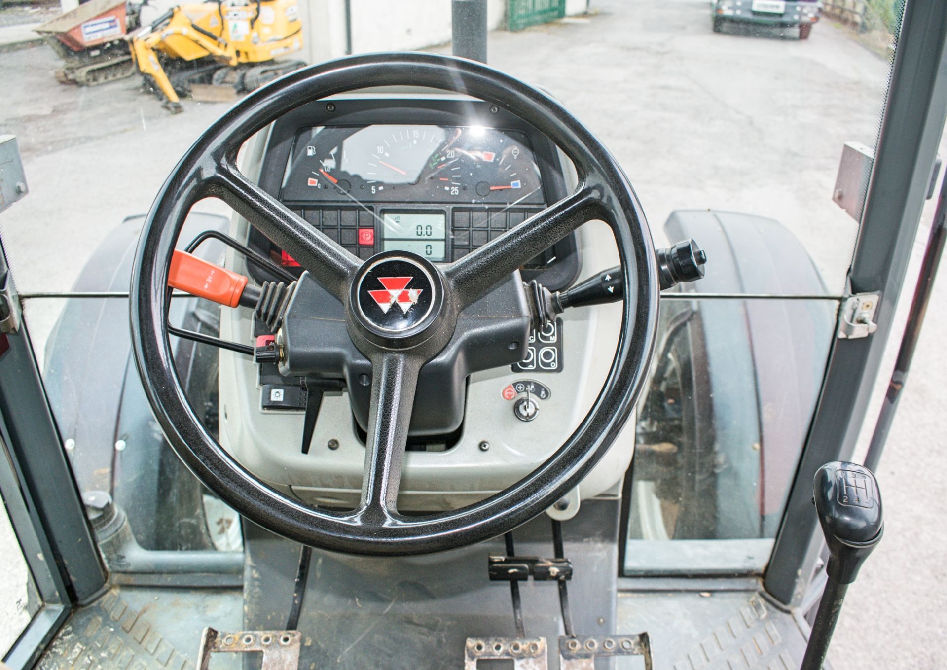 Massey Ferguson 4255 tractor Year: 2001 Recorded Hours: 4934 - Image 13 of 14