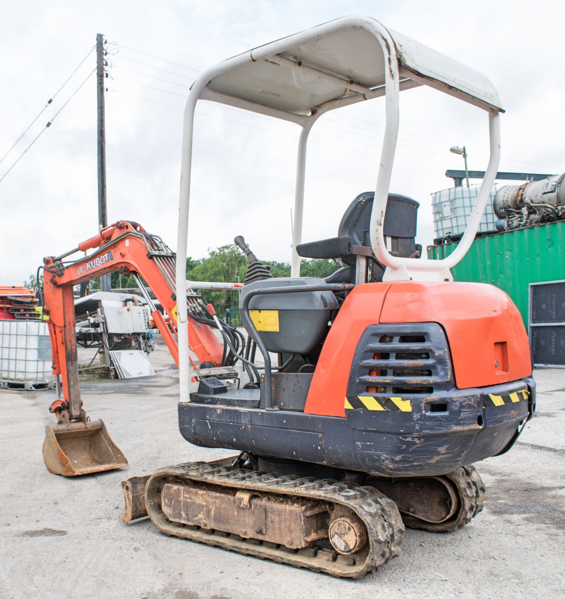 Kubota KX36-2 1.5 tonne rubber tracked excavator Year: 2003 S/N: 7058558 Recorded Hours: 3929 - Bild 3 aus 12