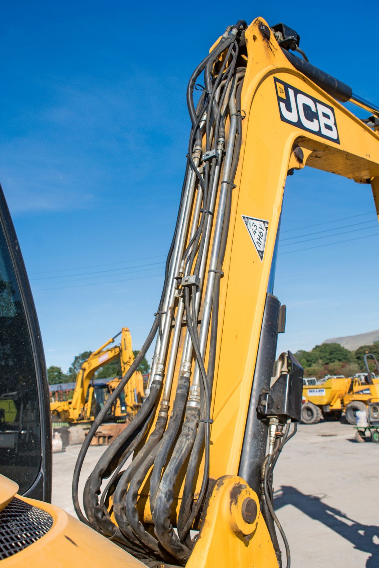 JCB 8085 ZTS 8.5 tonne rubber tracked excavator Year: 2013 S/N: 1073047 Recorded Hours: 95075 (Clock - Bild 13 aus 19