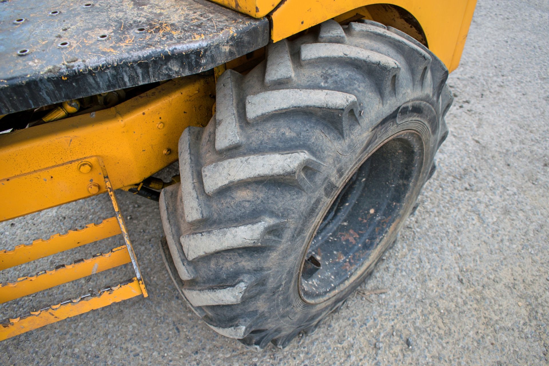 Thwaites 1 tonne hi-tip dumper Year: 2006 S/N: 5A9415 Recorded Hours: 2820 220E0050 - Image 9 of 14