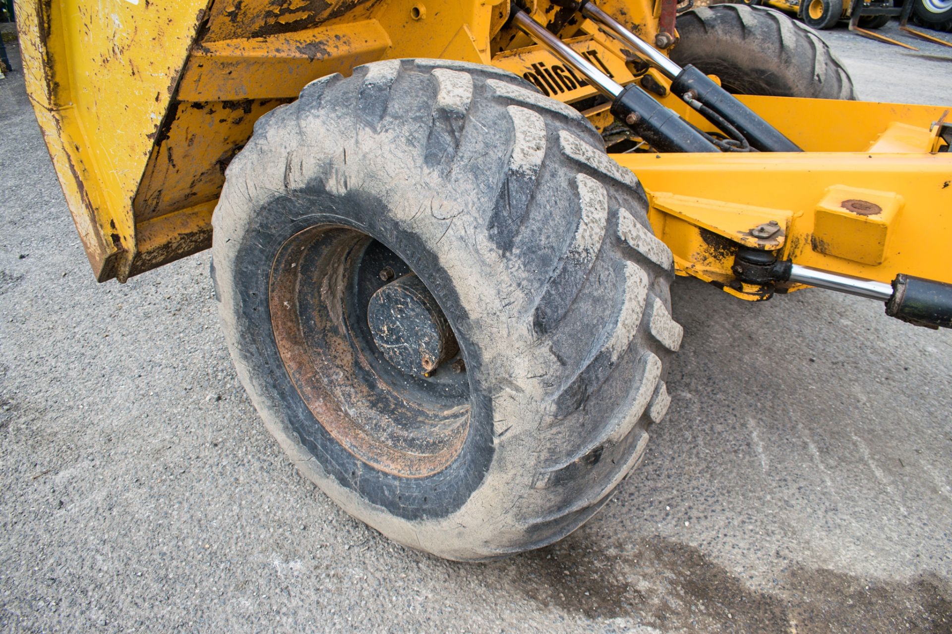 Thwaites 9 tonne straight skip dumper Year: 2008 S/N: 6B6207 Recorded hours: 2470 - Image 9 of 15