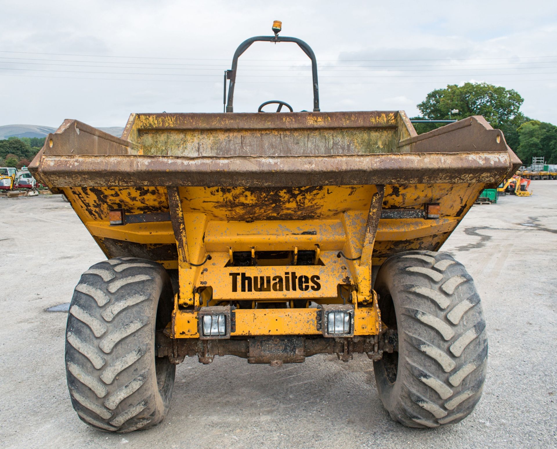 Thwaites 9 tonne straight skip dumper Year: 2008 S/N: 6B6207 Recorded hours: 2470 - Image 5 of 15