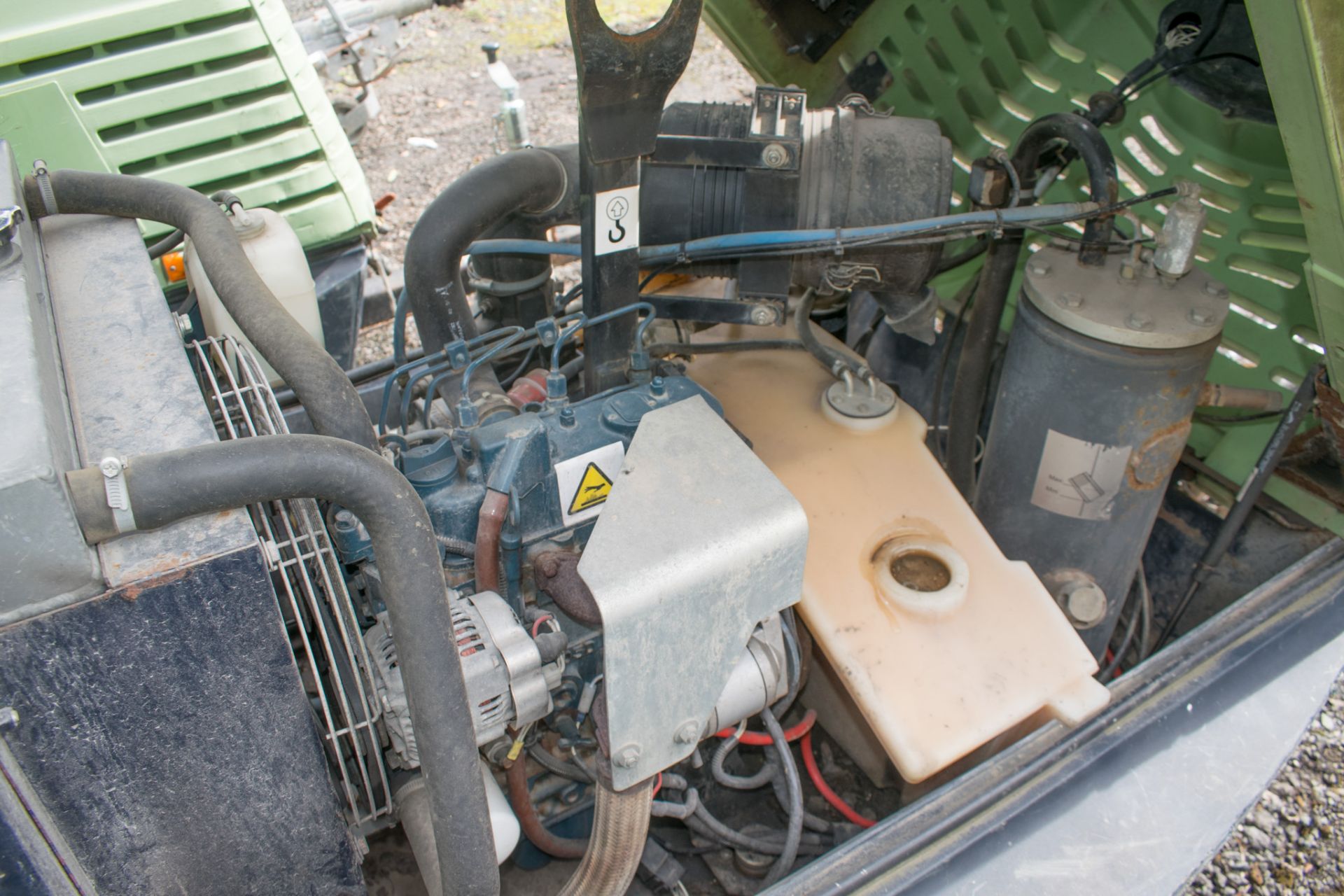 SULLAIR 48K diesel driven mobile air compressor Year: 2007 S/N: 348805 Recorded hours: 957 1016 - Image 3 of 4