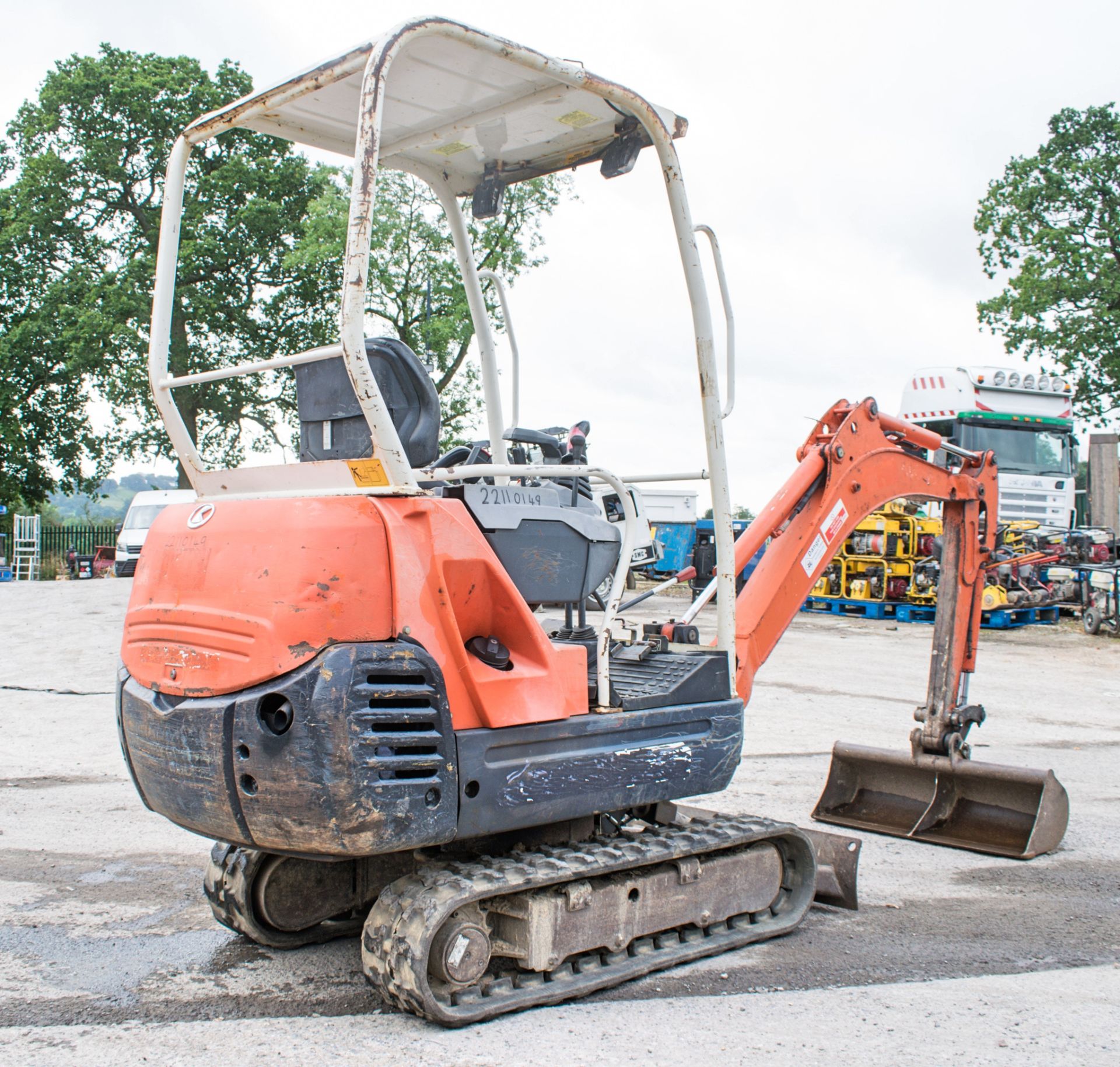 Kubota KX36-3 1.5 tonne rubber tracked mini excavator Year: 2005 S/N: 37056102 Recorded Hours: - Image 4 of 11