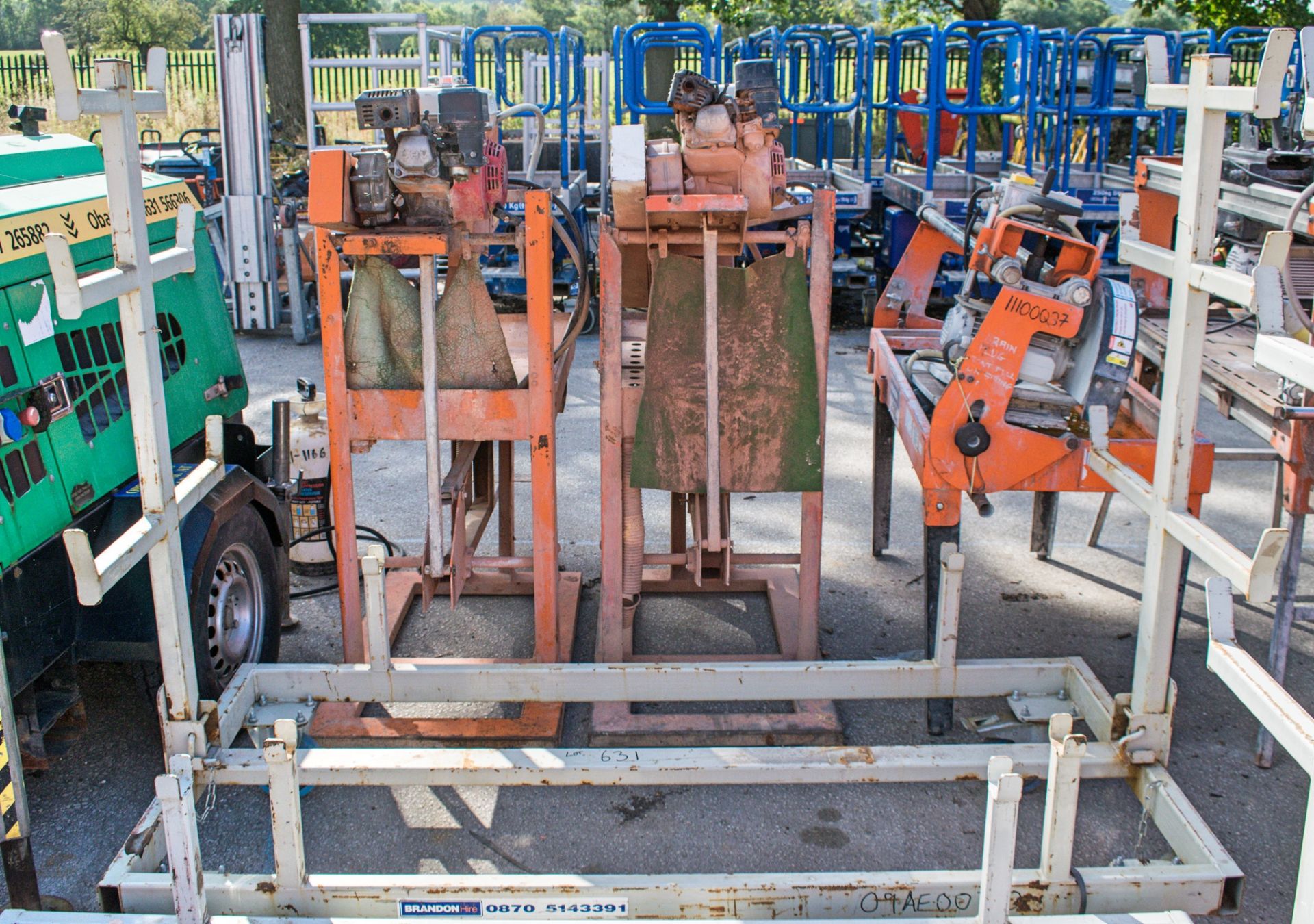 Collapsible mobile pipe rack