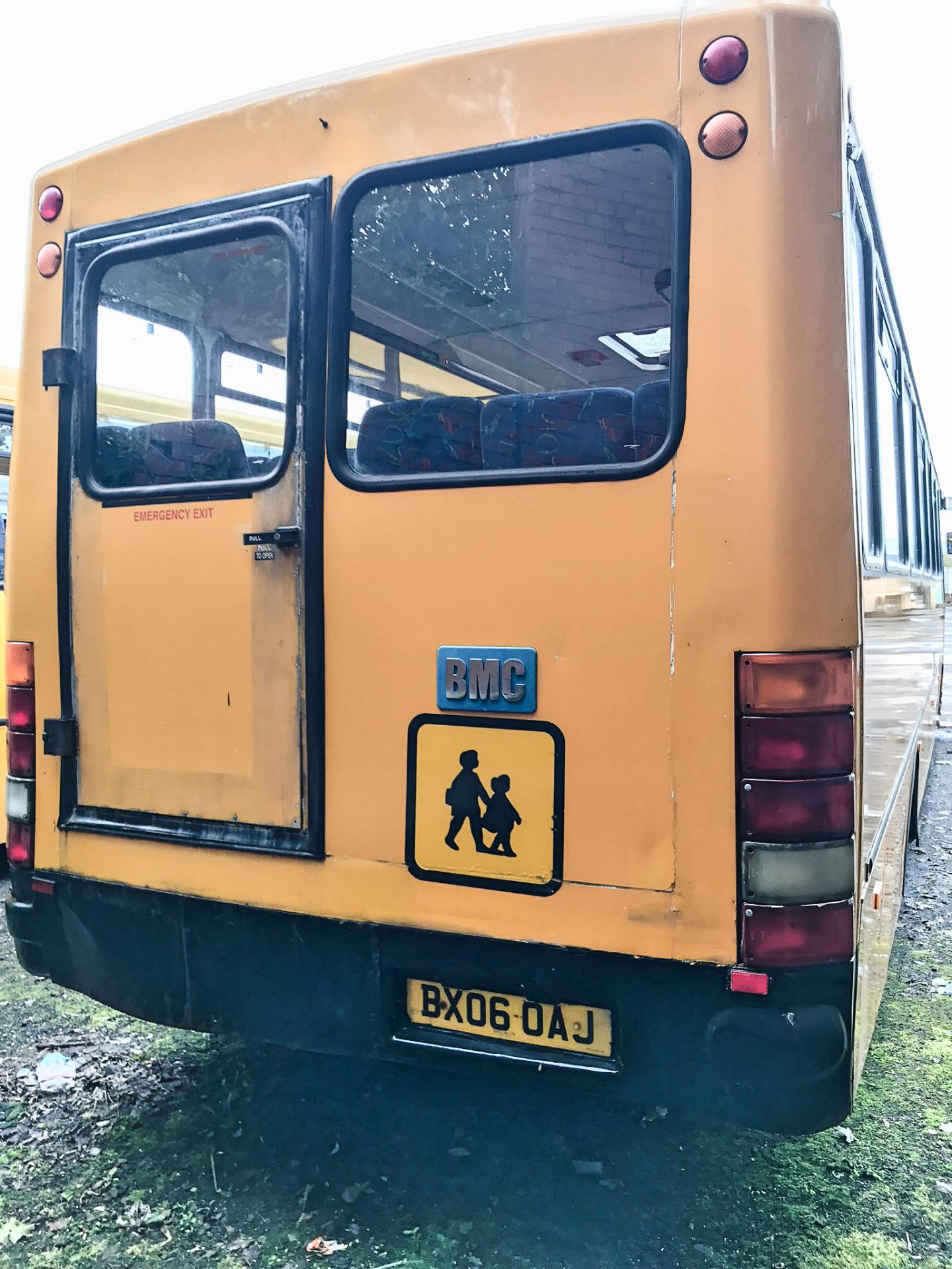 BMC FE110 60 seat school bus Registration Number: BX06 OAJ Date of Registration: 01/08/2006 MOT - Image 4 of 8