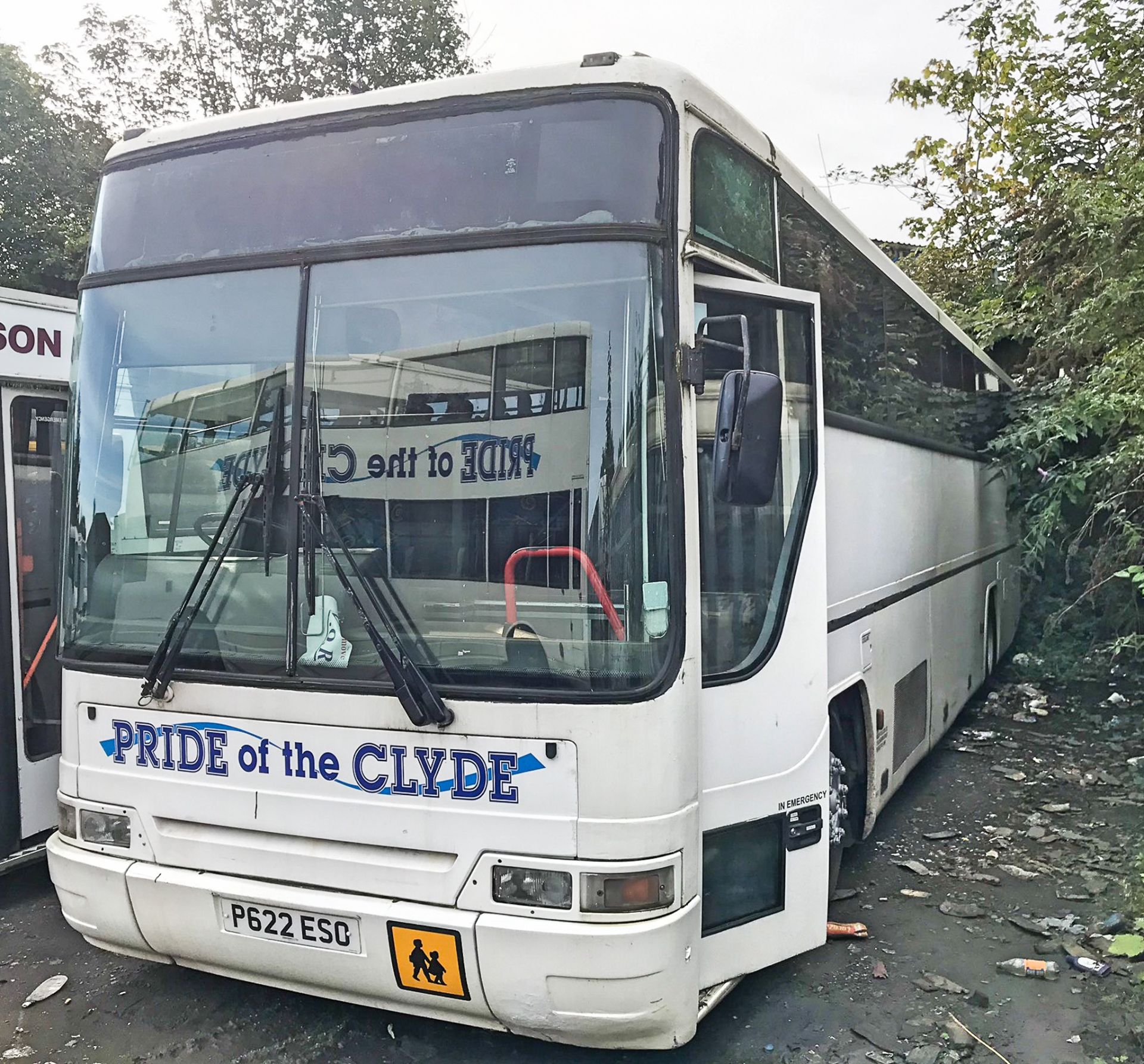 Volvo Plaxton Premier 70 seat coach Registration Number: P622 ESO Date of Registration: 23/06/1997 - Image 3 of 9