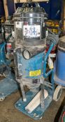 Dust control 110 volt dust extractor