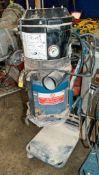 Dust control 110 volt dust extractor