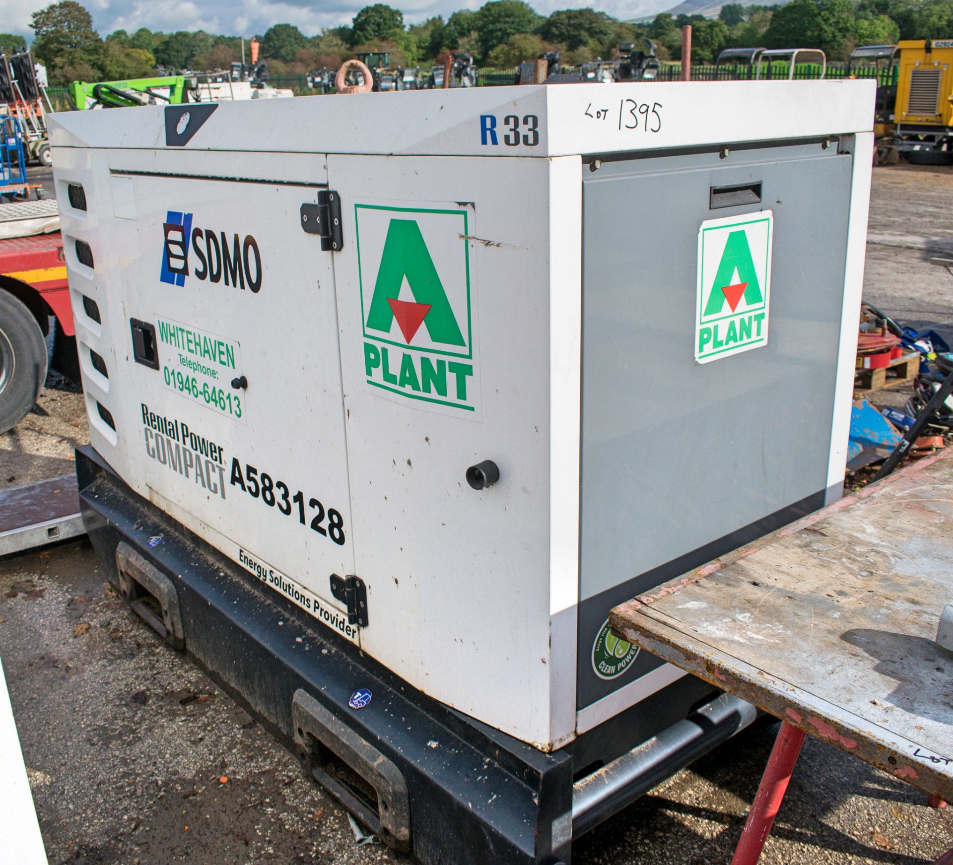 SDMO R33 33 kva diesel driven generator Year: 2012 S/N: Recorded Hours: 22,453 A583128 - Image 3 of 5