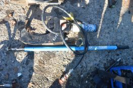 Click Stick hydraulic pipe squeeze A745397