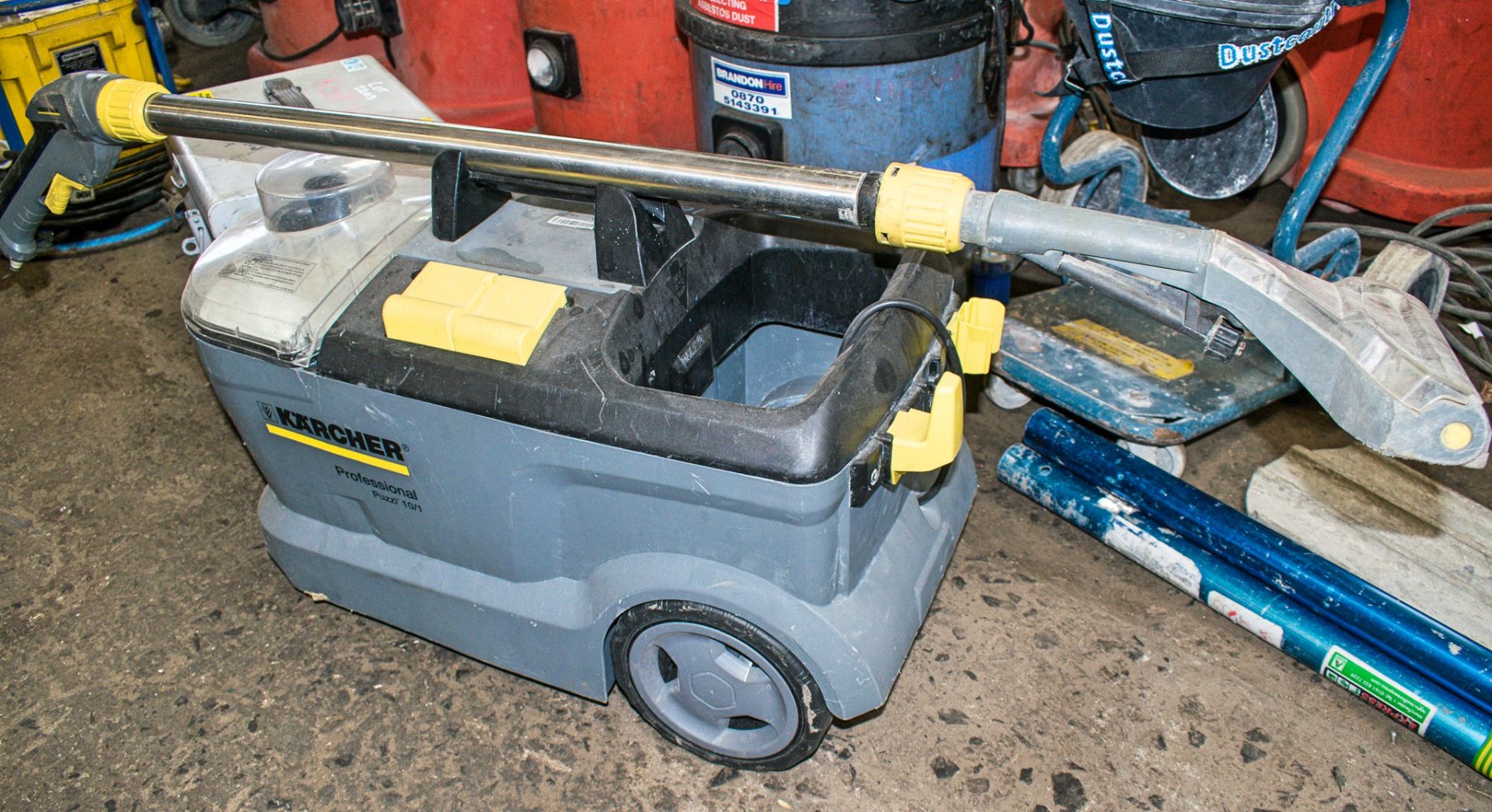 Karcher 240 volt carpet cleaner *No hose or attachments*