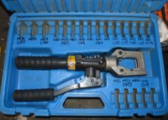 CEMBRE hydraulic crimping tool Complete with carry case A374548