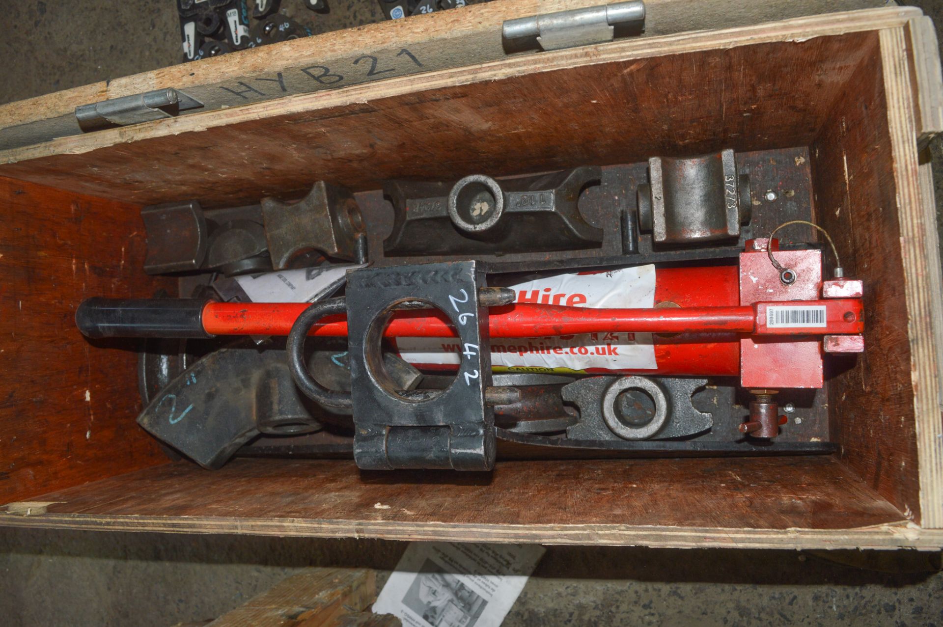 Hydraulic pipe bending kit c/w carry box