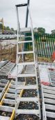 8 tread aluminium step ladder