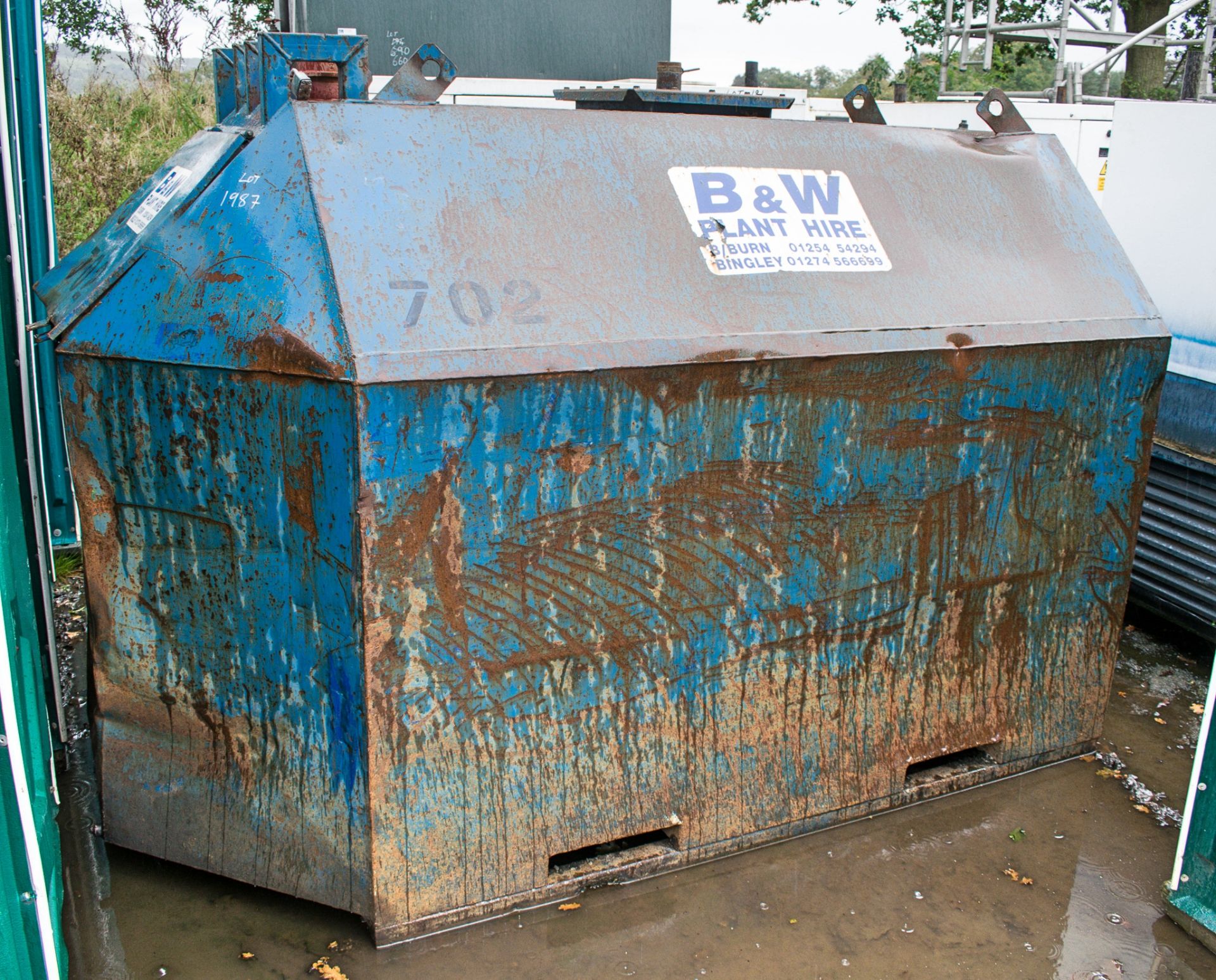 500 gallon bunded fuel bowser