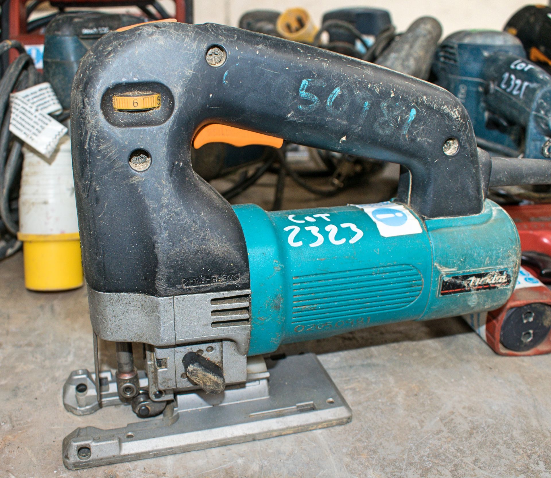 Makita 110v jigsaw ** No plug **