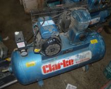 Clarke 240v receiver mounted air compressor