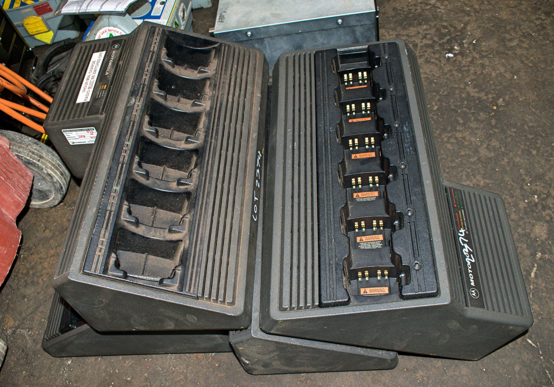 4 - Motorola 6 dock charging bays AP