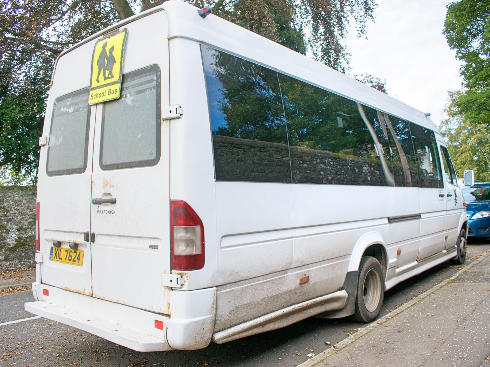 Mercedes Benz Sprinter 413 CDi KVC 16 seat mini bus Registration Number: XIL 7624 Date of - Image 2 of 12