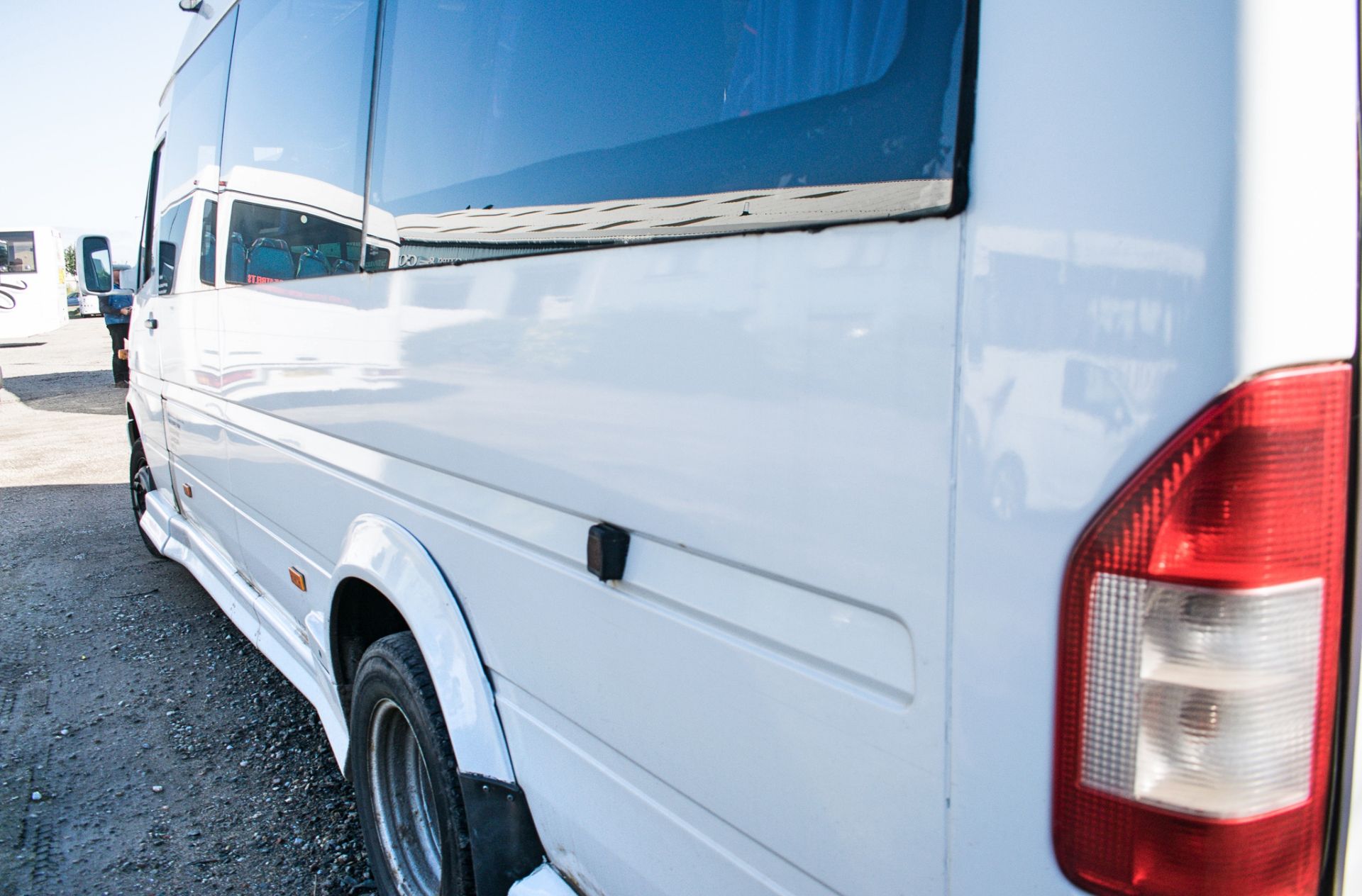 Mercedes Benz Sprinter 416 CDi KVC 16 seat mini bus Registration Number: SN04 XNF Date of - Image 7 of 11