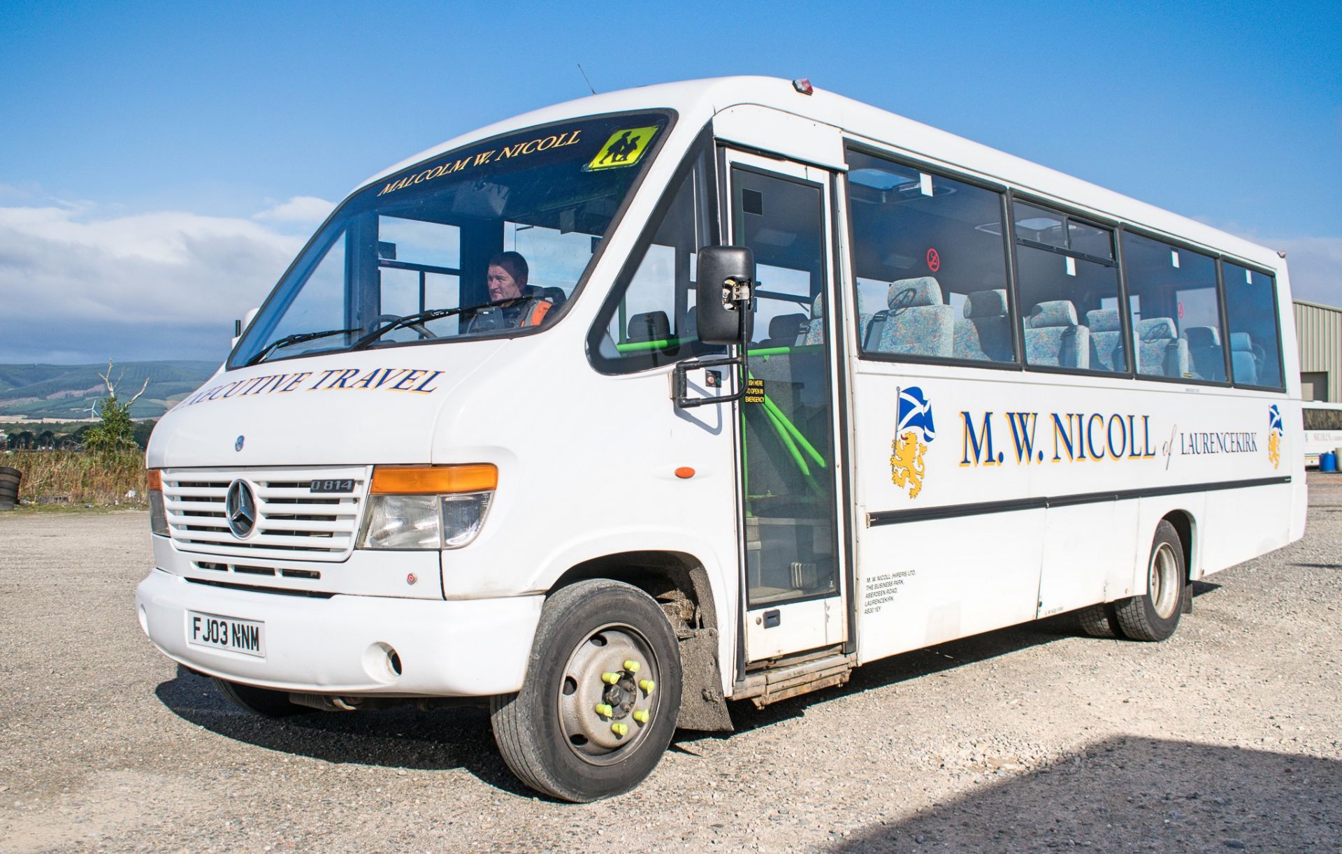 Mercedes Benz Vario O814D Mellor 28 seat mini bus Registration Number: FJ03 NNM Date of - Image 2 of 11