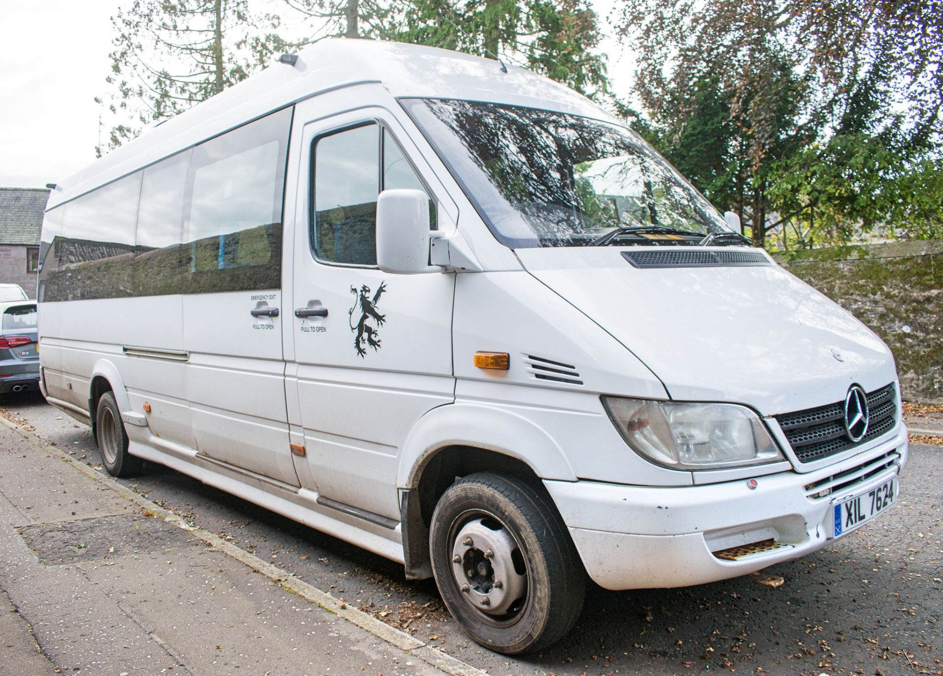 Mercedes Benz Sprinter 413 CDi KVC 16 seat mini bus Registration Number: XIL 7624 Date of