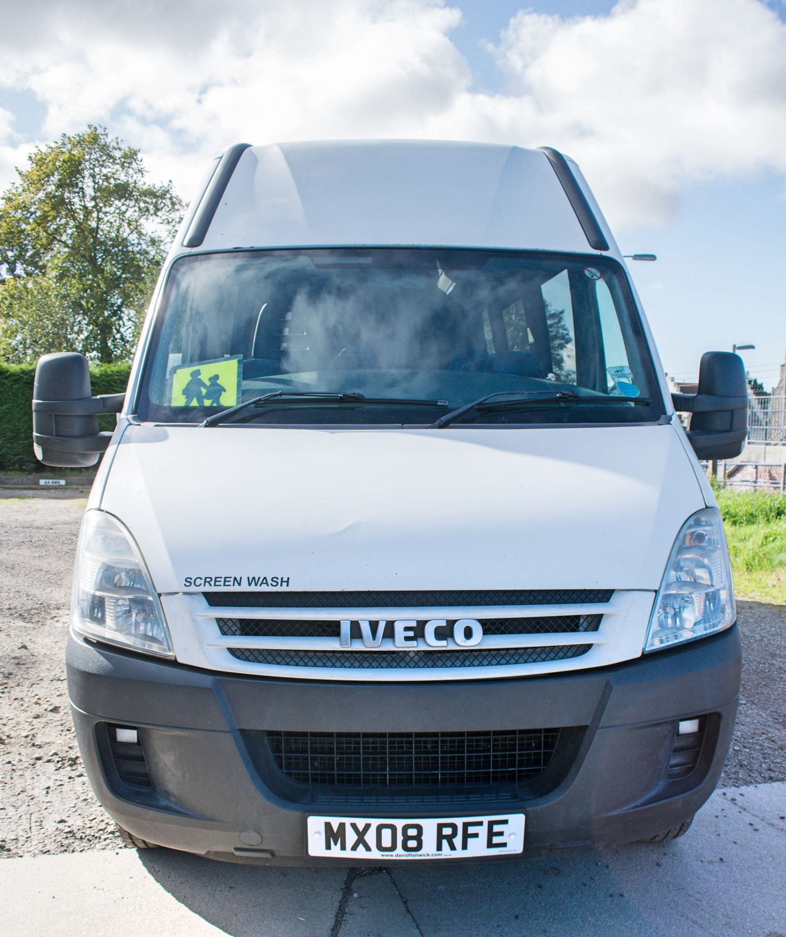 Iveco Daily 40C12 16 seat mini bus Registration Number: MX08 RFE Date of Registration: 06/08/2008 - Image 5 of 9