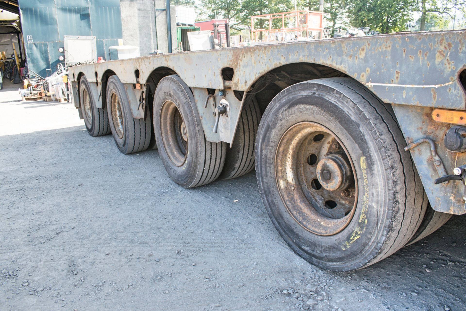 Faymonville STBZ-4VA 4 axle rear steer low loader semi trailer Serial Number: 113405 - Image 8 of 13